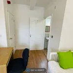 Rent 1 bedroom flat in Yorkshire And The Humber