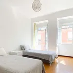 Rent a room in lisbon