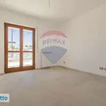 Affitto 6 camera casa di 140 m² in Bari