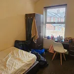 Rent 8 bedroom house in Leeds