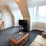 Rent 2 bedroom flat in Aberdeen