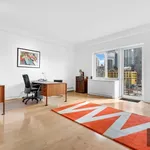 Rent 2 bedroom house of 200 m² in New York City