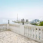 Rent 4 bedroom apartment of 312 m² in The Peak