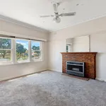 Rent 3 bedroom house in  Kangaroo Flat VIC 3555                        