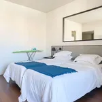 Rent 1 bedroom apartment of 87 m² in lisbon