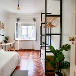 Rent 7 bedroom apartment in Lisbon