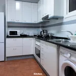 Rent a room of 150 m² in Barcelona