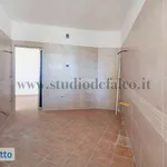 Rent 3 bedroom apartment of 70 m² in Naples