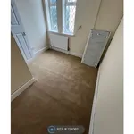 Rent 5 bedroom apartment in West Midlands