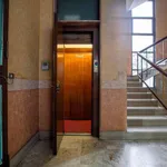 Rent 2 bedroom apartment of 100 m² in milan