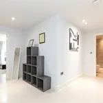 Rent 3 bedroom apartment of 125 m² in City of Edinburgh