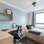 Rent 1 bedroom apartment in Leeds