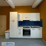 Affitto 4 camera appartamento di 105 m² in Parma