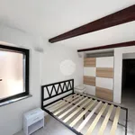 Rent 4 bedroom apartment of 60 m² in Ivrea