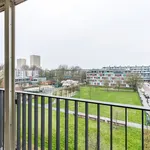 Huur 2 slaapkamer appartement van 76 m² in Overtoomse Veld