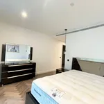 Rent 3 bedroom flat in London