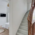 Appartement de 99 m² avec 5 chambre(s) en location à Lille