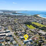 Rent 3 bedroom apartment in Warilla