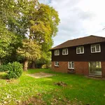 Rent 4 bedroom house in South East England