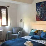 Rent a room in lisbon