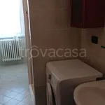 Rent 1 bedroom apartment of 45 m² in Rho