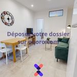 Appartement de 12 m² avec 3 chambre(s) en location à Oullins