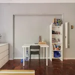 Rent a room in lisbon