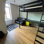 Appartement de 96 m² avec 5 chambre(s) en location à Lille