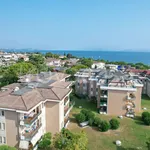 Affitto 2 camera appartamento di 55 m² in Desenzano del Garda