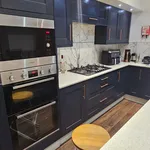 Rent 6 bedroom house in Leeds