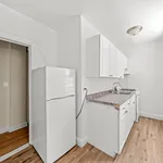 Rent 1 bedroom apartment in Queens