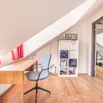 Huur 4 slaapkamer appartement van 155 m² in Amsterdam