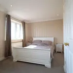 Rent 3 bedroom flat in West Suffolk