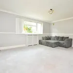 Rent 2 bedroom flat in Essex