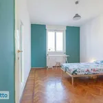 Rent 4 bedroom apartment of 90 m² in Milan