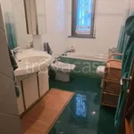 Affitto 5 camera appartamento di 160 m² in Foggia