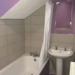 Rent 3 bedroom house in Leeds