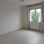 Maison de 95 m² avec 5 chambre(s) en location à Changé