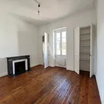 Appartement de 82 m² avec 4 chambre(s) en location à NIMEST