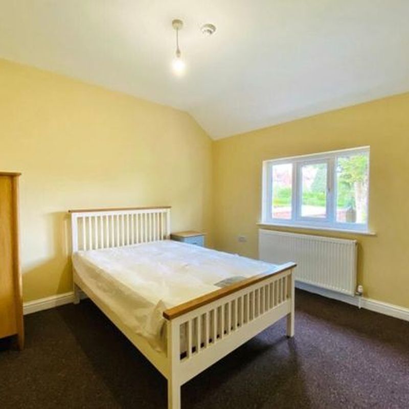 Shared accommodation to rent in Marshall Street, Alfreton, Alfreton DE55