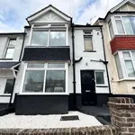 Rent 6 bedroom house in South East England