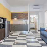 Rent 8 bedroom apartment of 100 m² in Rome