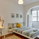 Rent a room in lisbon