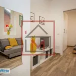 Rent 3 bedroom house of 70 m² in Milan