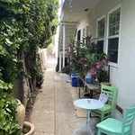 Rent 2 bedroom apartment in Pico