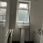 Rent 3 bedroom house in West Midlands