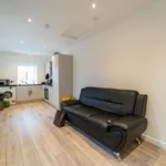 Rent 3 bedroom flat in Birmingham