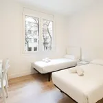 Alquilo 4 dormitorio apartamento de 135 m² en Barcelona