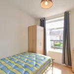 Rent 1 bedroom flat of 116 m² in Bristol