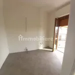 Affitto 3 camera appartamento di 112 m² in Cremona